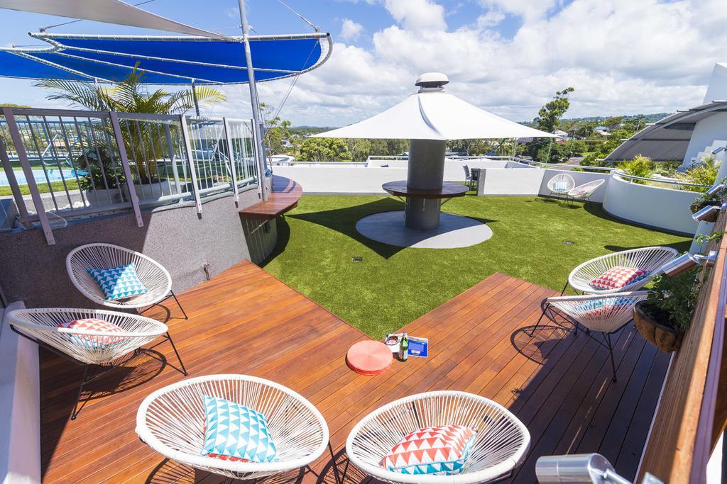 BEACH CLUB RESORT | ⋆⋆⋆⋆ | MOOLOOLABA, AUSTRALIA | SEASON DEALS FROM $132